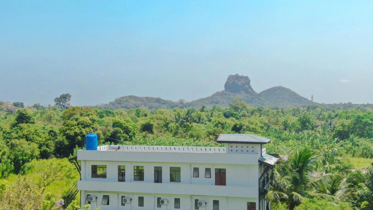 Sigiri Sierra View Resort 시기리야 외부 사진