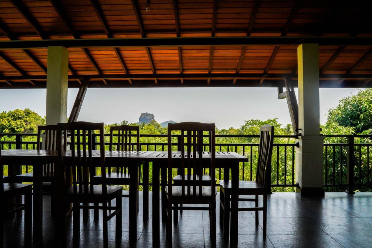 Sigiri Sierra View Resort 시기리야 외부 사진